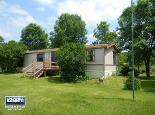 N7710 Cooper Rd, Oneida, WI 54155