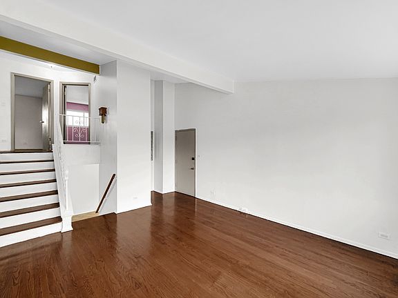 4th image of 857 Beau Dr