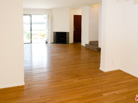 5th image of 1044 20th St APT H