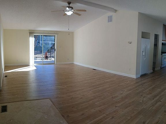 Unit C Living Rm.