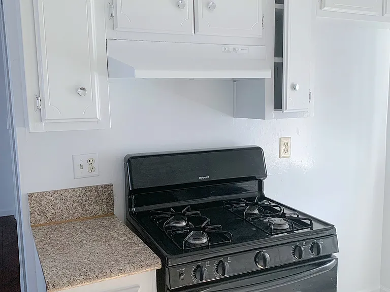 Easy reach in cabinets for all your cooking supplies