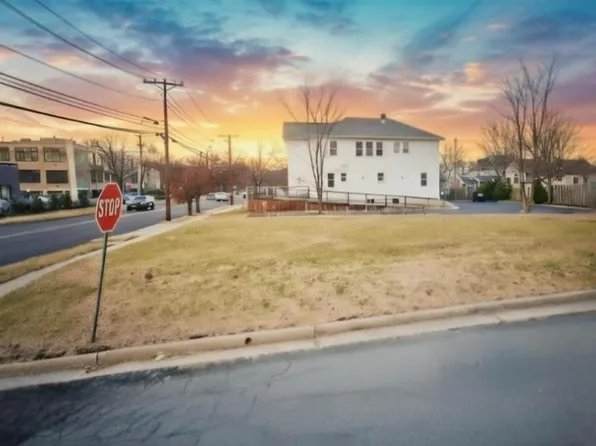 115 Stelton Rd, Piscataway, NJ 08854