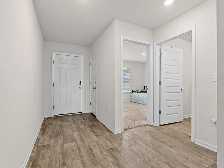 5809 Tiagra Dr — Photo 4