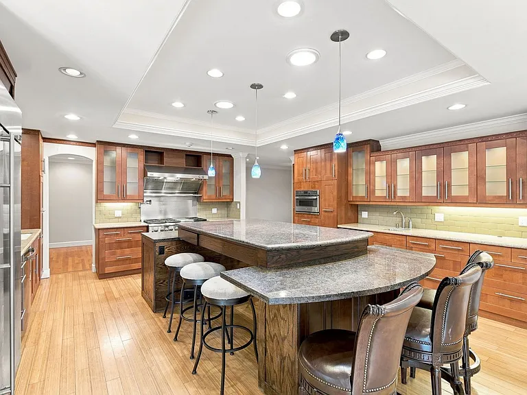 12445 Green Meadow Ln — Photo 6