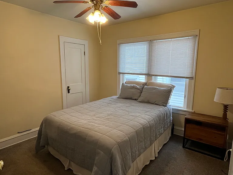 1265 W Clifton Blvd — Photo 5