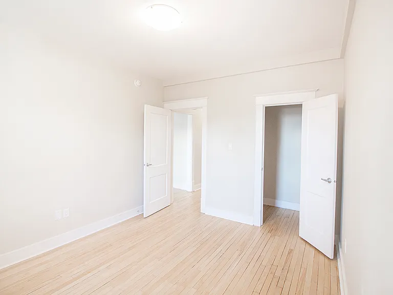 834 Grosvenor Ave #11 — Photo 28