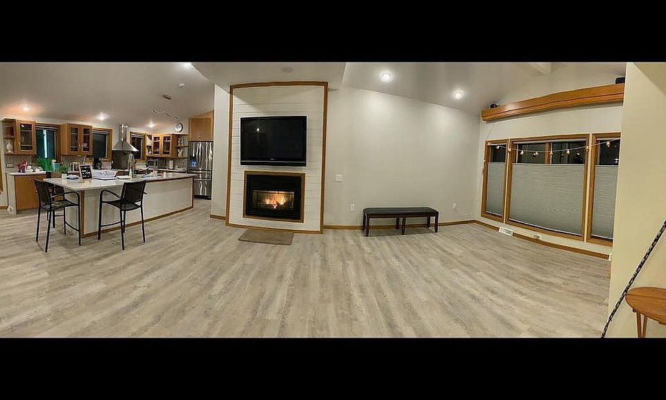 Open concept main room
