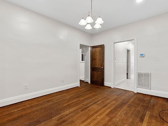 4th image of 3123 Patterson Ave APT B