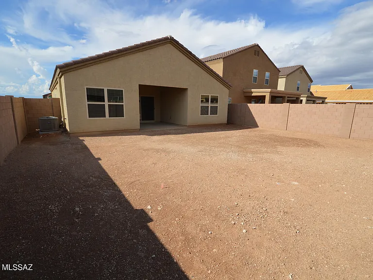 12175 E Metz Dr — Photo 15