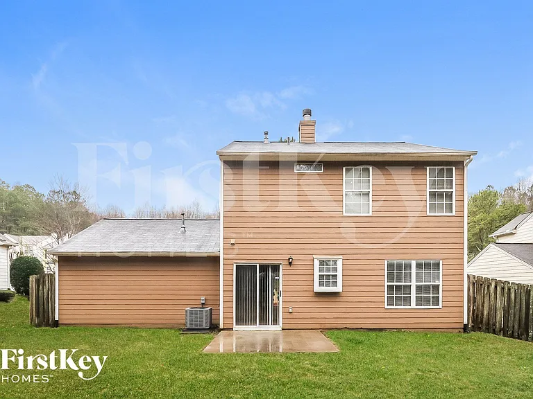 1118 Summerstone Trce — Photo 15