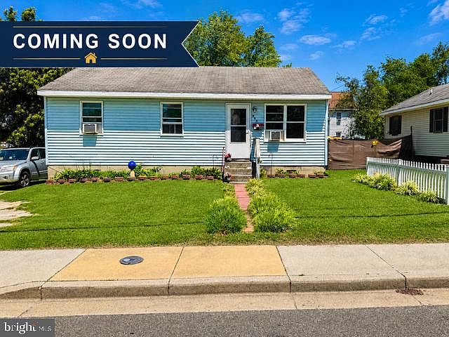 1st image of 503 Booth St