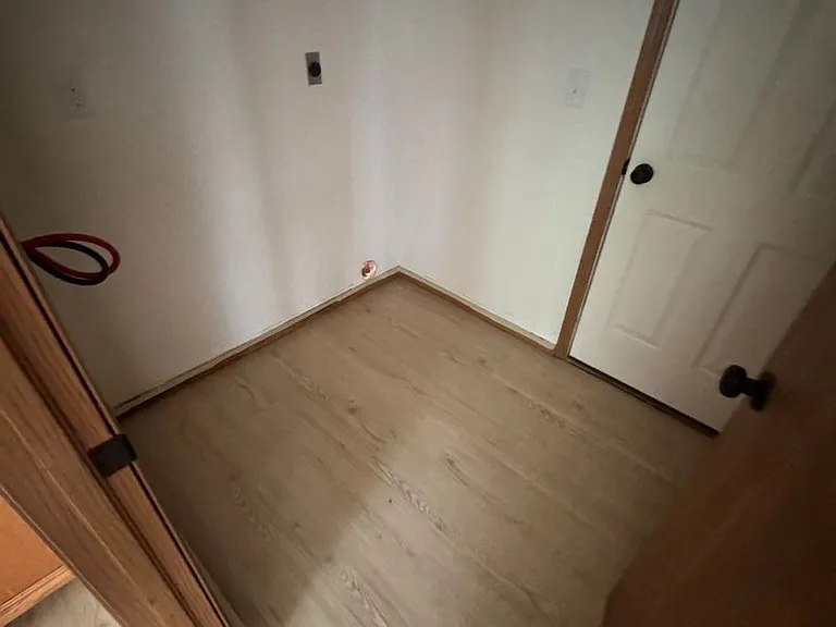 3078 S Overhill Ct — Photo 8