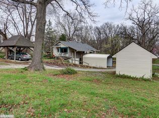 5215 NE 49th St, Kansas City, MO 64119