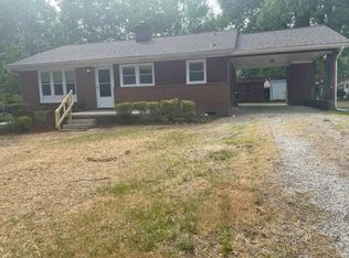 303 Monnell Dr, High Point, NC 27265