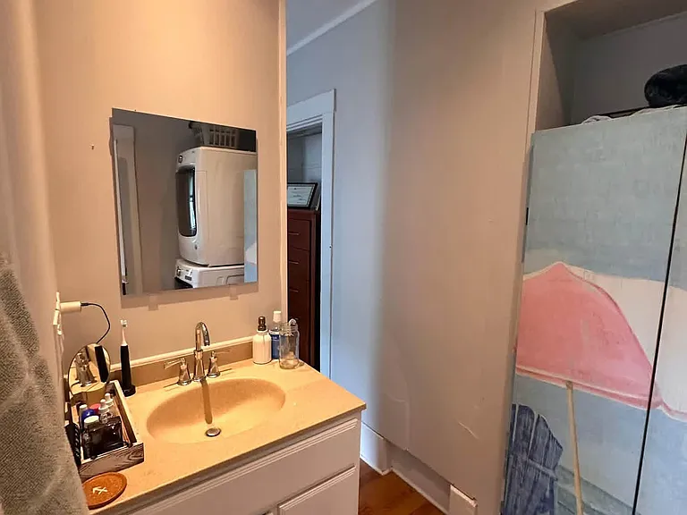 14 Parker St #1 — Photo 9