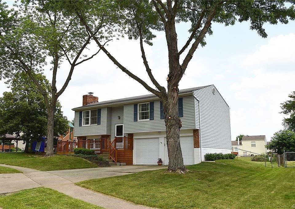 1st image of 360 Blumen Ln