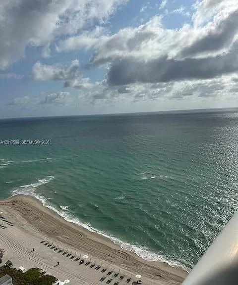 15811 Collins Ave #2102 — Photo 3