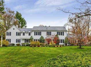 280 Elderfields Rd, Manhasset, NY 11030