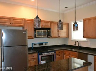 1207 N Bond St, Baltimore, MD 21213