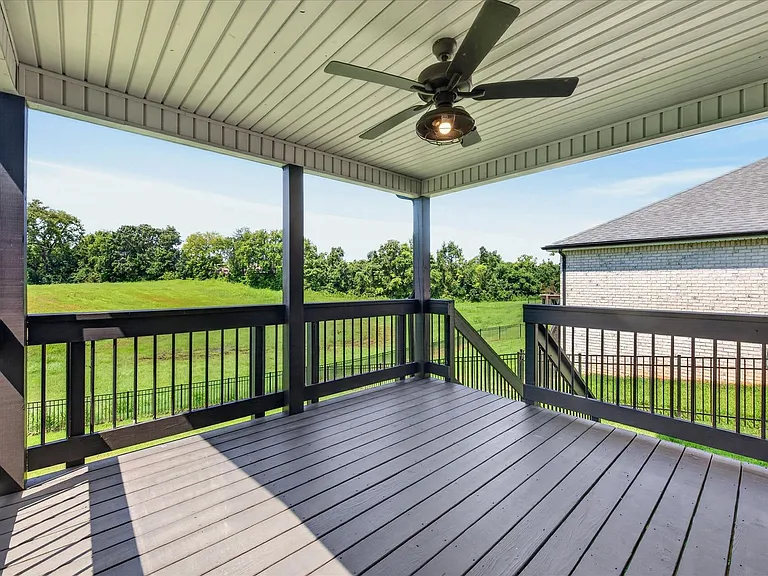 393 Frontier Dr — Photo 33