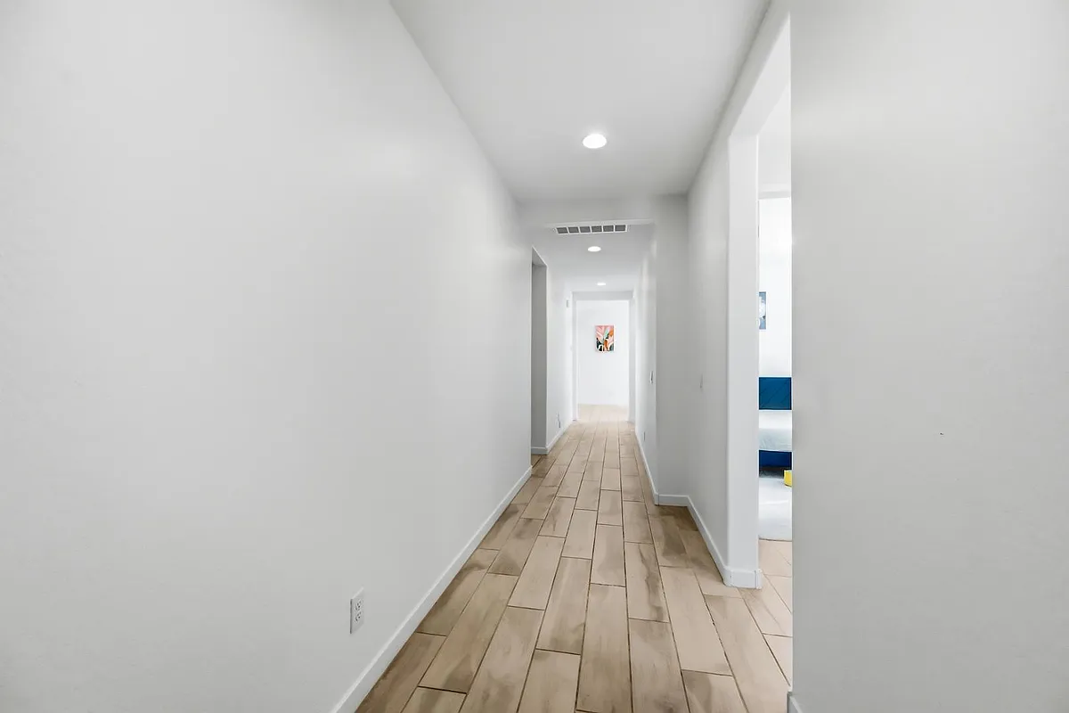 Building Photo - 2053 W Sienna Bouquet Pl