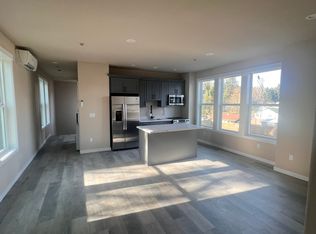 11416 8th Ave S #Adu, Seattle, WA 98168