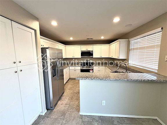 5th image of 11930 W Corrine Dr