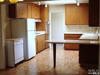 4th image of 3656 Jomar Dr