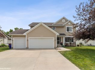 1609 E Boston Ave, Indianola, IA 50125