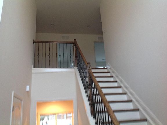 2nd image of 381 Gleneagles Way