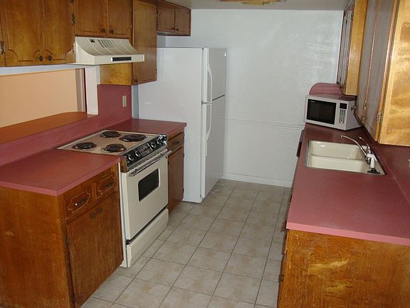5th image of 2311 Whitney Dr