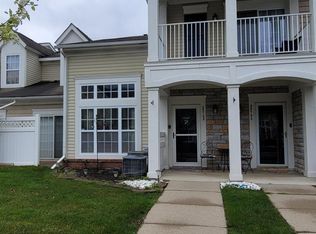 25768 Maritime Cir N, Harrison Township, MI 48045