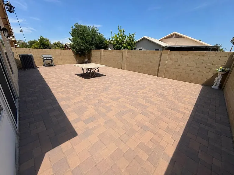9022 W Hubbell St — Photo 19