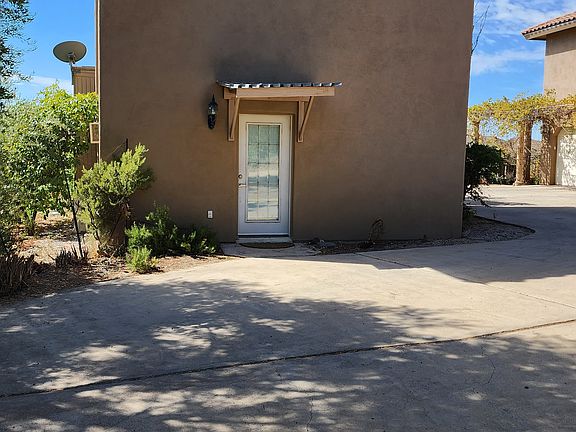 3rd image of 40606 N 50th St