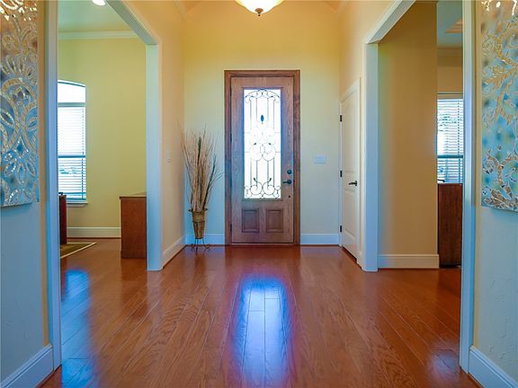 5th image of 1203 E Scandinavian Ct