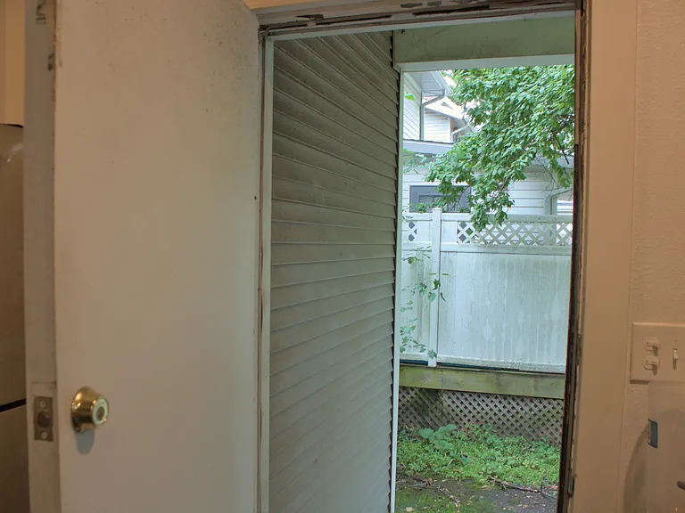 311 W Columbia Ave #1 — Photo 19
