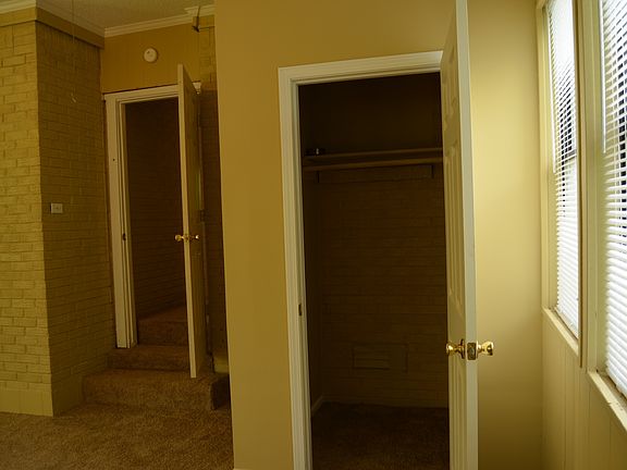 4th bedroom closet