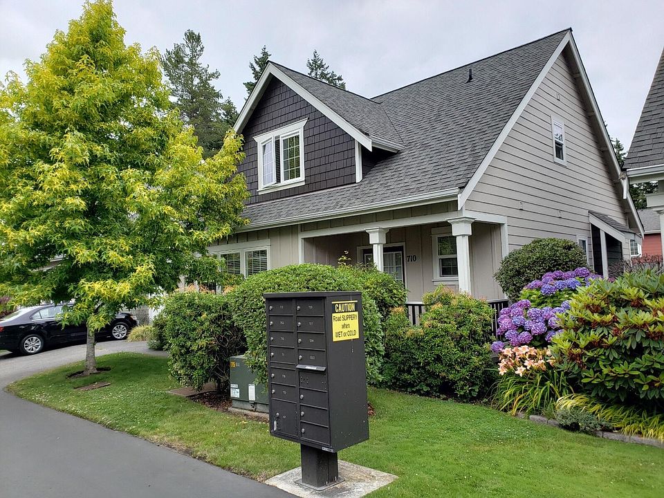 1st image of 710 Daylily Ln