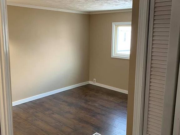 3rd image of 6178 Minosa Dr SE