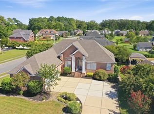 613 McRowland Way, Chesapeake, VA 23320