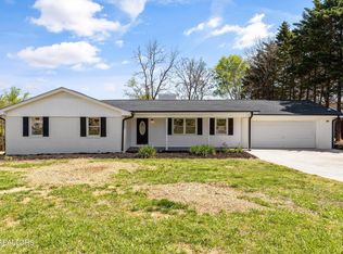 8248 Spruceland Rd, Powell, TN 37849