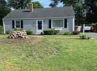 228 Woodycrest Dr, East Hartford, CT 06118