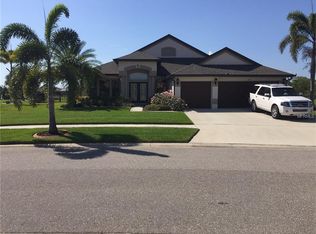 354 Cockle Shell Loop, Apollo Beach, FL 33572