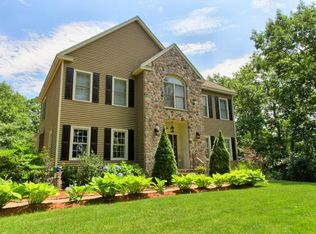 24 Partridge Rd, Windham, NH 03087