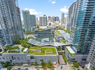 45 SW 9th St APT 2910, Miami, FL 33130