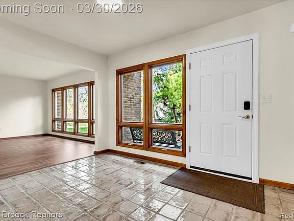 4th image of 26311 W 14 Mile Rd