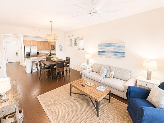 5th image of 2050 W County Highway 30a Unit M1413