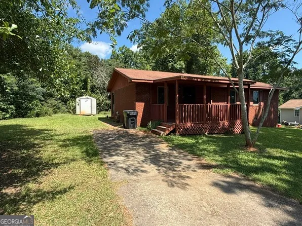 104 Crestview Ave SW, Milledgeville, GA 31061