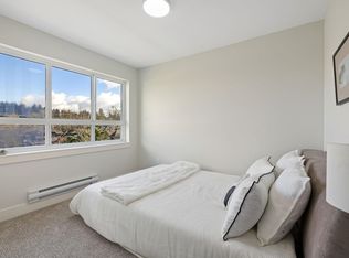 6165 144th St #5, Surrey, BC V3X 1A4