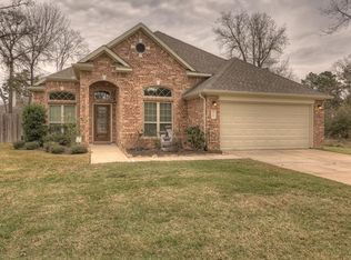 12126 Walden Rd, Montgomery, TX 77356